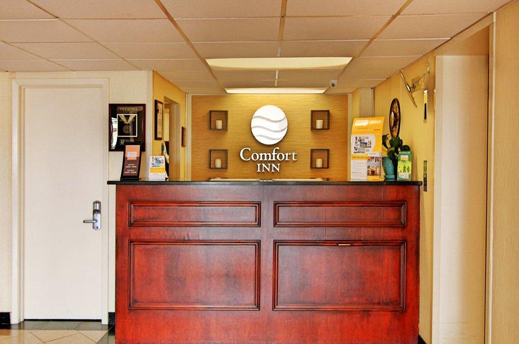 Comfort Inn Red Horse Frederick Extérieur photo