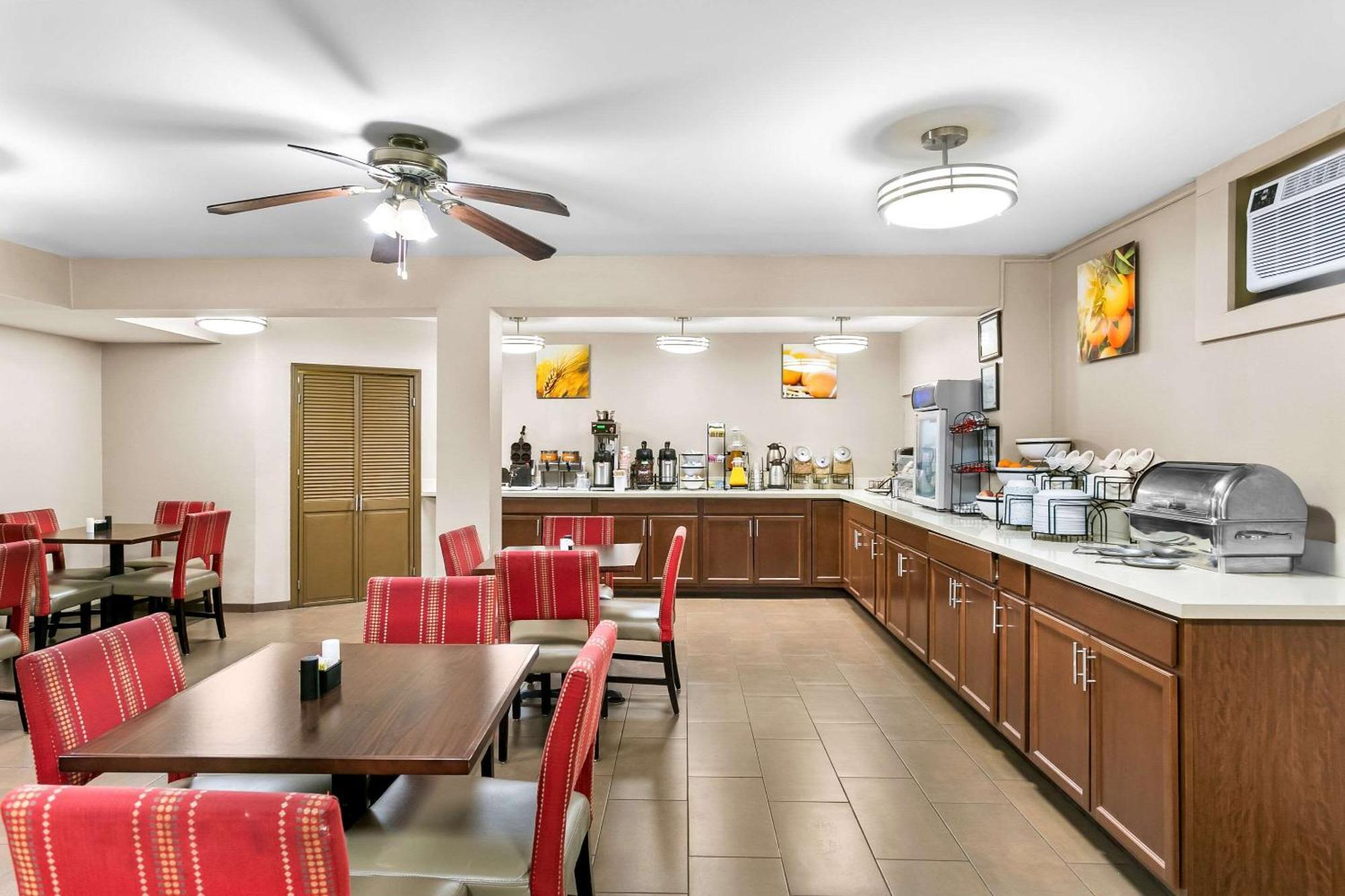 Comfort Inn Red Horse Frederick Extérieur photo